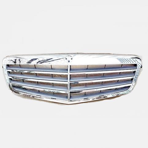 Mercedes W212 Решетка радиатора CLASSIC серая A212880088337D11