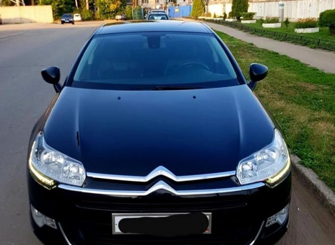 Citroen C5 Капот 7901P3