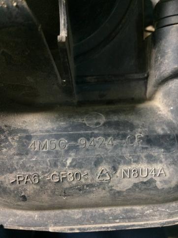 Впускной коллектор Ford Focus 3 1807950