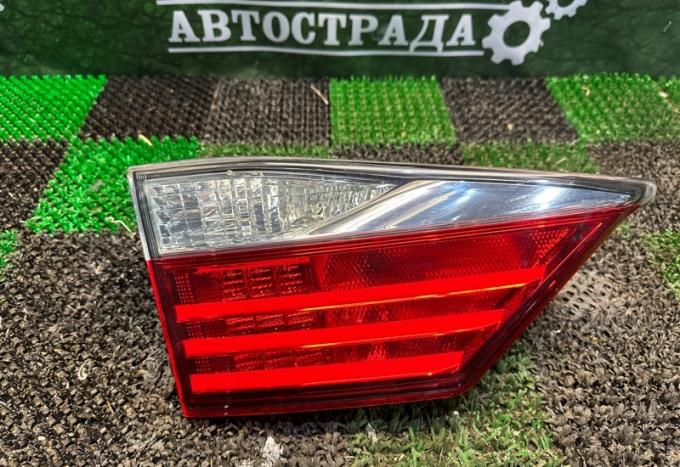 Фонарь в крышку багажника левый Lexus Es 6 81591-33240