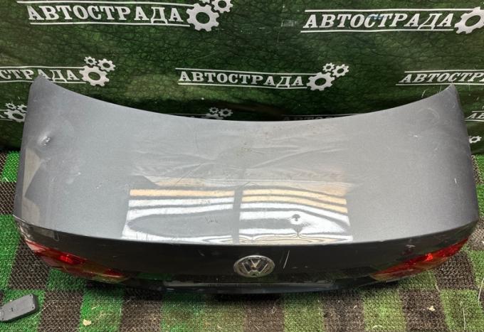 Крышка багажника Volkswagen Jetta 6 2010-2014 5C6827025A