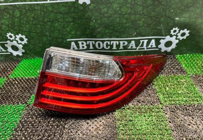 Фонарь задний правый Lexus Es 6 2012-2015 81551-33570