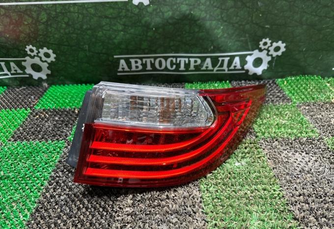 Фонарь задний правый Lexus Es 6 2012-2015 81551-33570