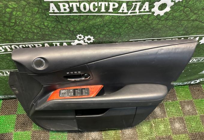 Обшивка боковой двери передняя правая Lexus Rx 3 67610-48780-C8