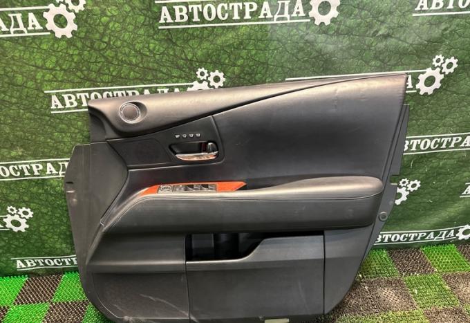 Обшивка боковой двери передняя правая Lexus Rx 3 67610-48780-C8