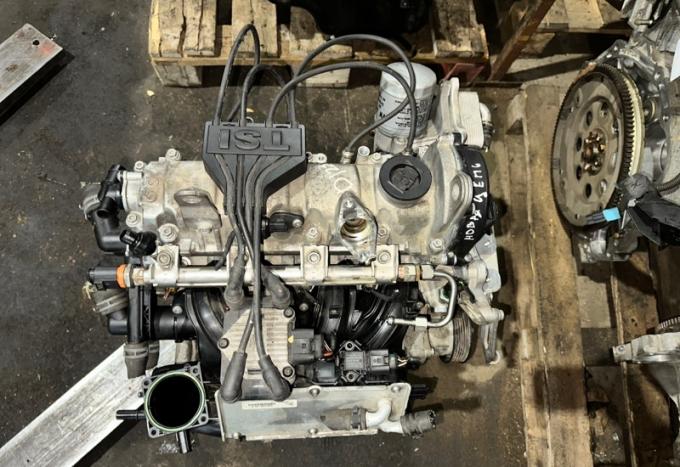 Двигатель Volkswagen Skoda Audi 1.2 CBZ 2009-2015 03F100031F