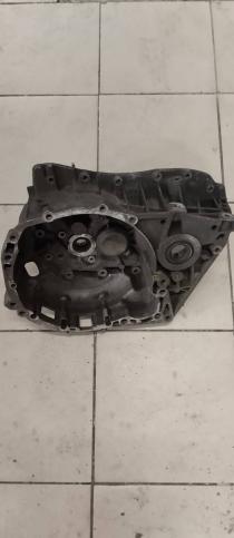 Корпус КПП 1.6 Renault Megane 3 8200397071