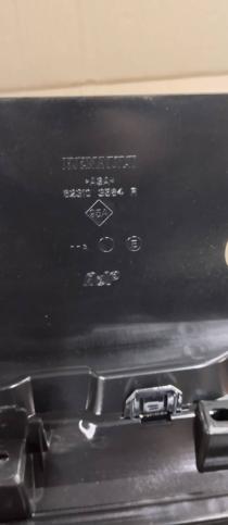 Решетка радиатора Renault Duster 2015 623103564R