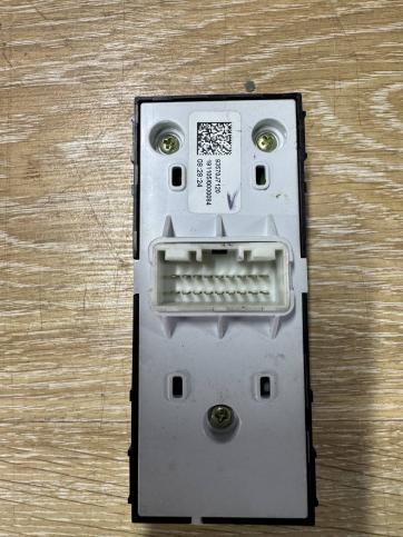 Блок кнопок стеклоподъемника Kia Ceed 3 93570J7120
