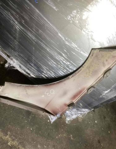 Крыло переднее правое Mercedes-Benz E W212 2011 A2128810201