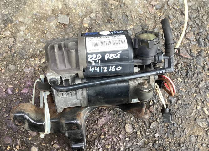 Компрессор пневмоподвески Mercedes-Benz S A2113200304