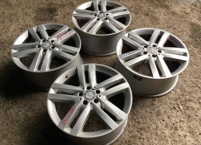 Диск литой Mercedes-Benz GL X166 2012 A1664011302