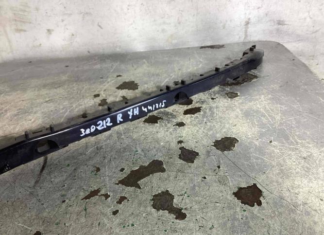 Кронштейн крепления бампера заднего Mercedes-Benz A2128800430
