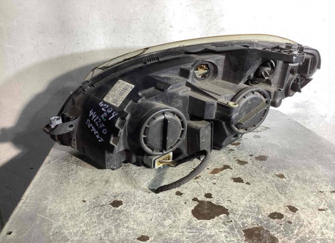 Фара правая Mercedes-Benz C W204 2010 A2048208861