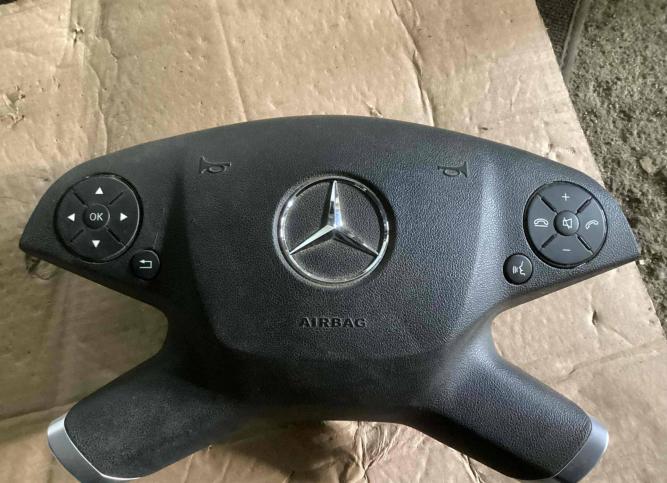Подушка безопасности водителя Mercedes-Benz E W212 2128600102