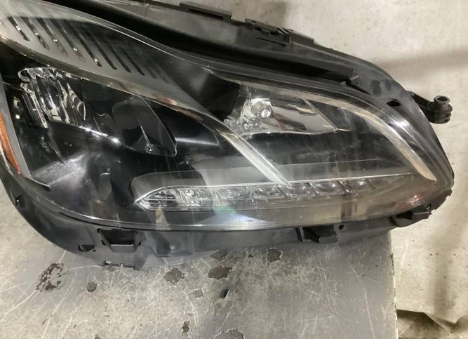 Фара правая Mercedes-Benz E W212 рест. 2013 A2128209459