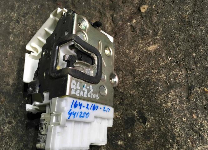 Замок двери задней левой Mercedes-Benz R W251 2008 1697303535