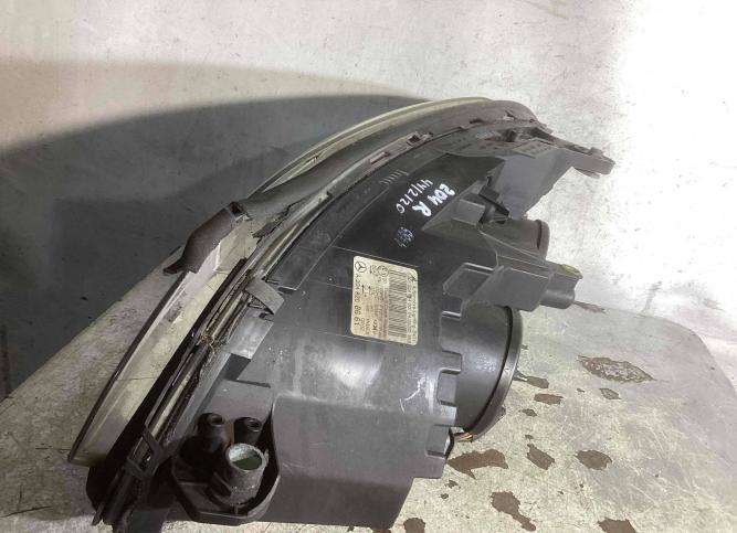 Фара правая Mercedes-Benz C W204 2011 A2048208661