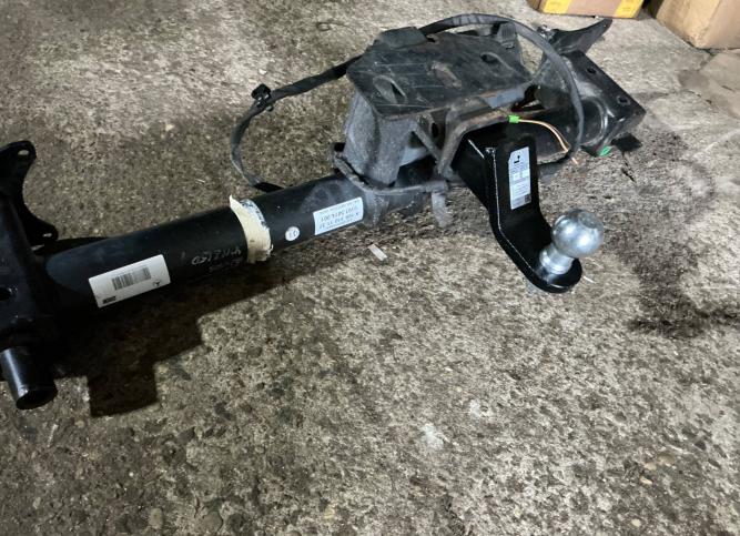 Прицепное устройство (фаркоп) Mercedes-Benz M W166