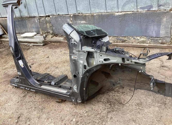 Порог (железо) правый Toyota RAV4