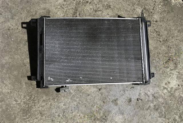 Радиатор кондиционера Mercedes-Benz E W212 2010 A2045008554