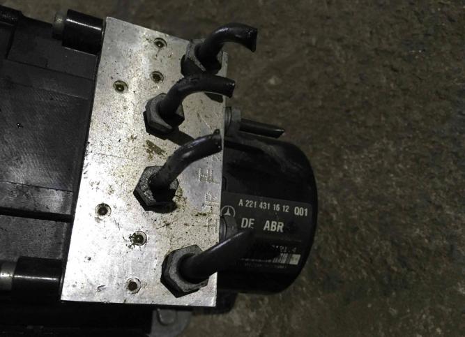 Блок ABS Mercedes-Benz CL C216 2008 A2215458732A2214311612