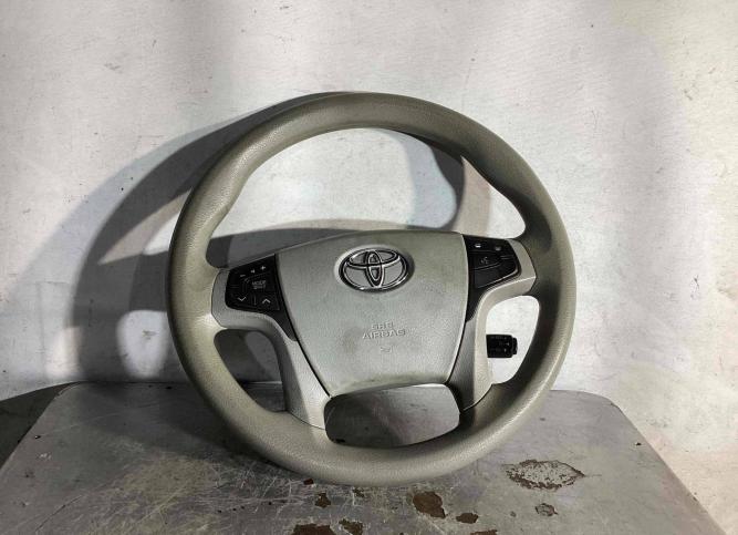 Руль Toyota Sienna 3 2013