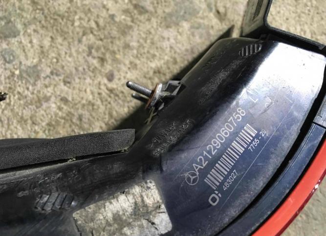 Фонарь задний левый Mercedes-Benz E W212 2012 A21290607582129060758