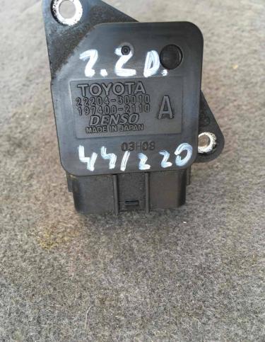 Расходомер воздуха Toyota RAV4 3 (XA30) 2008 2220430010