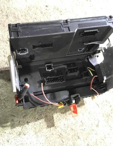 Блок предохранителей Mercedes-Benz S W221 2008 A2215403250