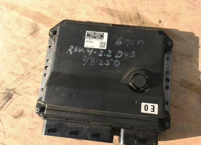 Блок управления двигателем Toyota RAV4 3 (XA30) 8966142C010