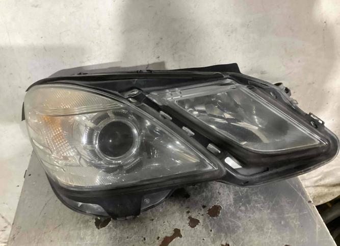Фара правая Mercedes-Benz E W212 2010 A2128208661