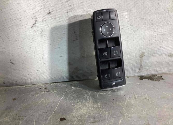 Блок управления стеклоподъемниками Mercedes-Benz E A2128208210