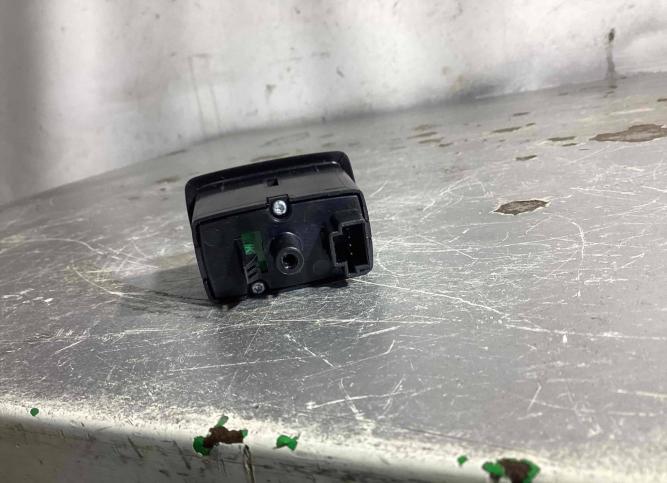Кнопка стеклоподъемника двери Mercedes-Benz GL A2518200510