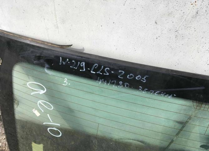 Стекло заднее Mercedes-Benz CLS C219 2005 2196700080