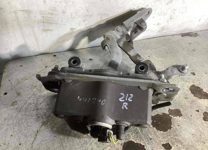 Петля капота Mercedes-Benz E W212 2011 A2129066301