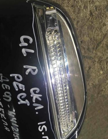 Зеркало наружное правое Mercedes-Benz M W164 рест. A1648102619
