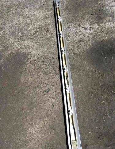 Молдинг двери передней левой Mercedes-Benz GL X164 A16469000621646900062
