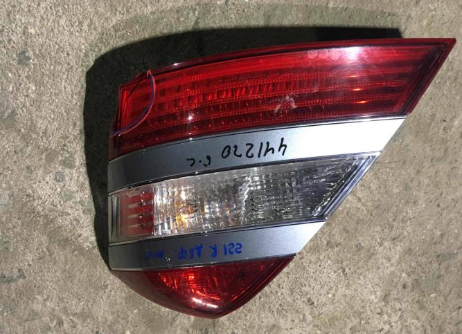 Фонарь задний правый Mercedes-Benz S-Класс W221 A22182004662218200466