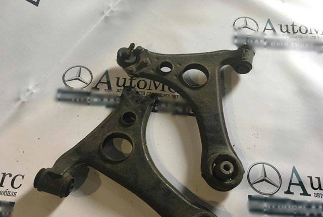 Рычаг передний Mercedes-Benz A W168 2000