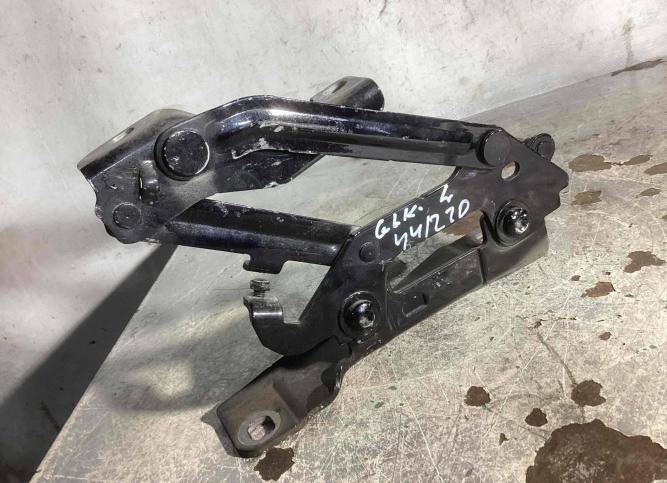 Петля капота Mercedes-Benz GLK X204 2012 A2048800328