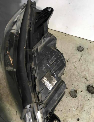 Фара правая Mercedes-Benz C W204 рест. 2012 A20482052592048205259