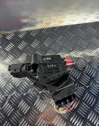 Блок предохранителей передний Mercedes-Benz M W166 1665402450
