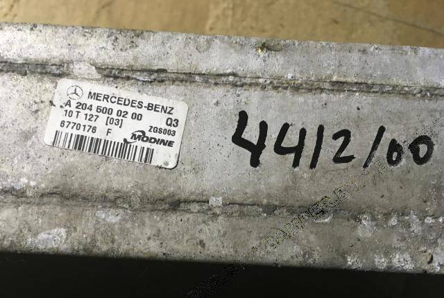 Интеркулер Mercedes-Benz C W204 2010 2045000200