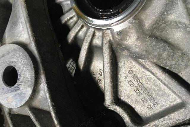 Редуктор переднего моста Mercedes-Benz C W204 2011 2213301702