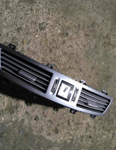 Дефлектор обдува салона Mercedes-Benz CL C216 2007 A2218300954