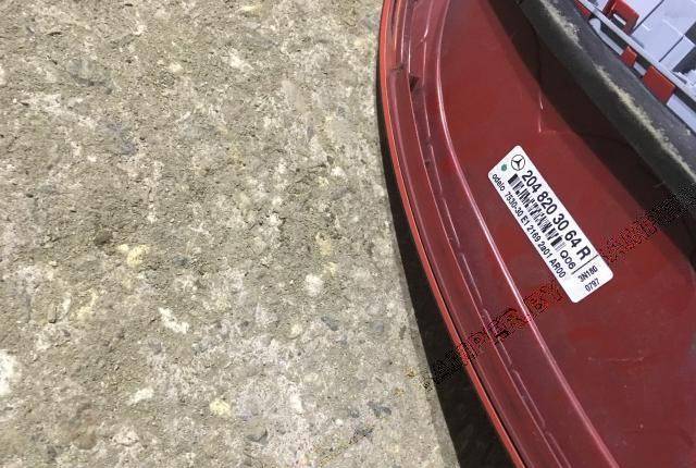 Фонарь задний правый Mercedes-Benz C W204 2010 2048203064