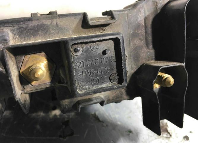 Блок предохранителей Mercedes-Benz CL C216 2007 2215400750