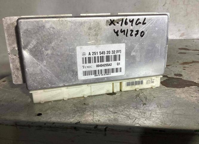 Блок управления пневмоподвеской Mercedes-Benz R A2515452032
