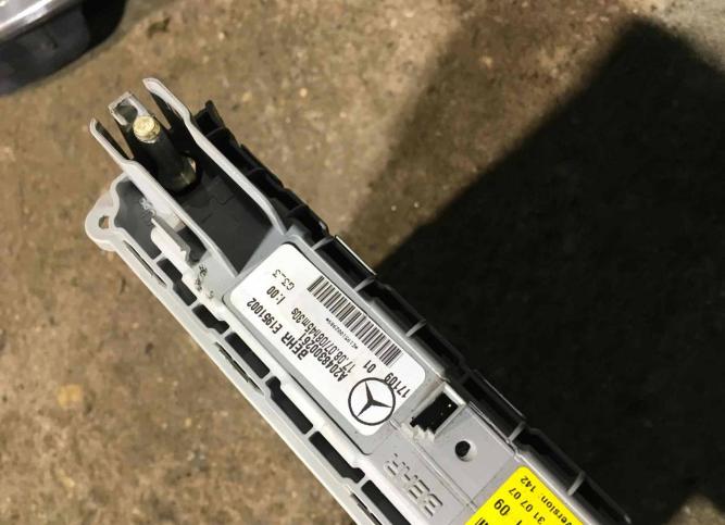 Радиатор отопителя (печки) Mercedes-Benz C W204 A20483002612048300261